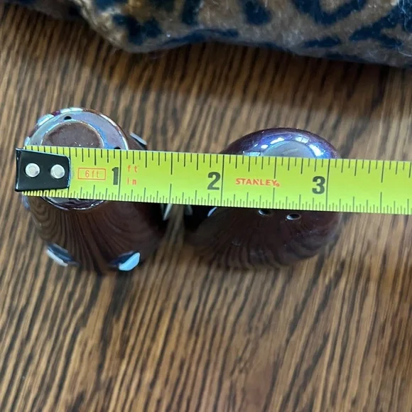 Vintage Black Ceramic Salt and Pepper Shakers - Picture 4 of 11